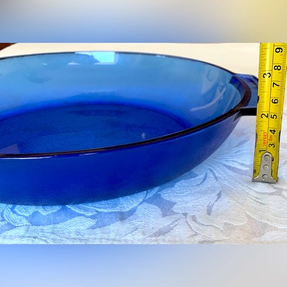 Cobalt blue glass deep round shaped serving plate with two handles serving dish - Picture 7 of 15
